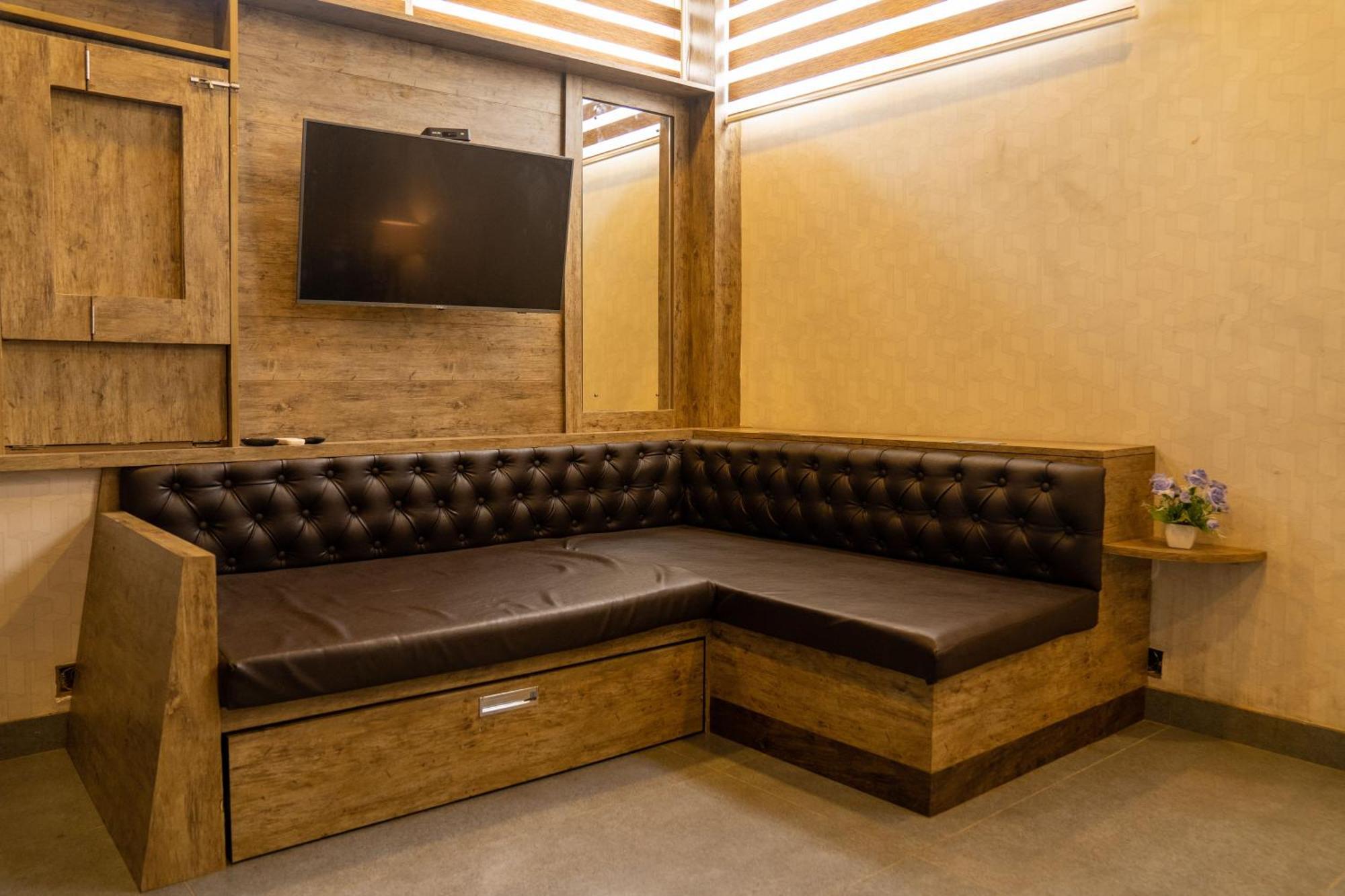 Seasons Suites Jp Nagar Бангалор Номер фото